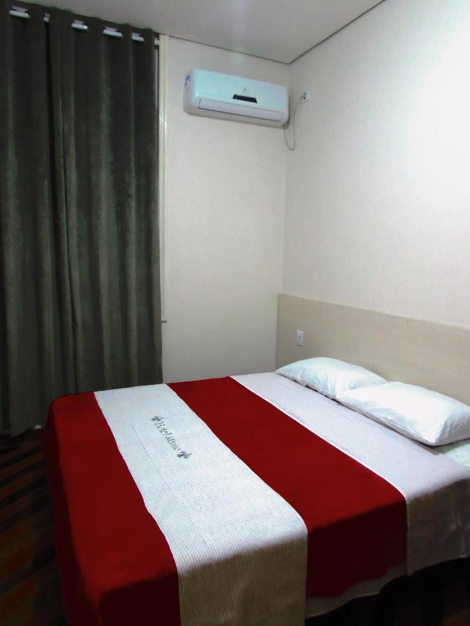 Hotel Minho - Proximo 25 De Marco Bras E Bom Retiro E Hospital Perola Byington "Garanta Ja A Sua Reserva" 圣保罗 外观 照片