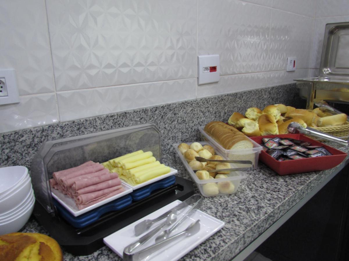 Hotel Minho - Proximo 25 De Marco Bras E Bom Retiro E Hospital Perola Byington "Garanta Ja A Sua Reserva" 圣保罗 外观 照片